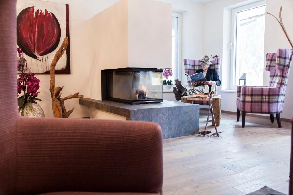 Schweiger Hotel Sankt Anton am Arlberg Luaran gambar